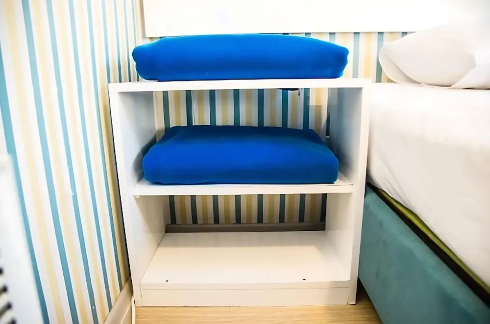 Standard Karavan, 1 Büyük (Queen) Boy Yatak ve Çekyat, Bahçe Manzaralı