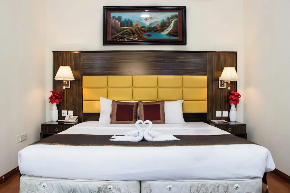 Superior Tek Büyük veya İki Ayrı Yataklı Oda