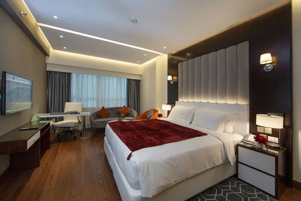 Deluxe Stüdyo Süit