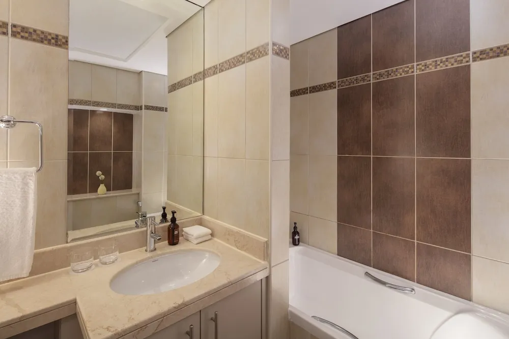 Süit, Birden Çok Yatak (High Floor)