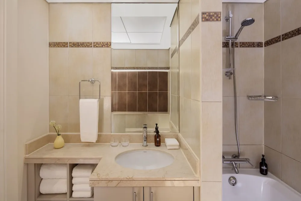 Süit, Birden Çok Yatak (High Floor)