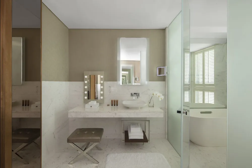 Premiere Suite with Panoramic View