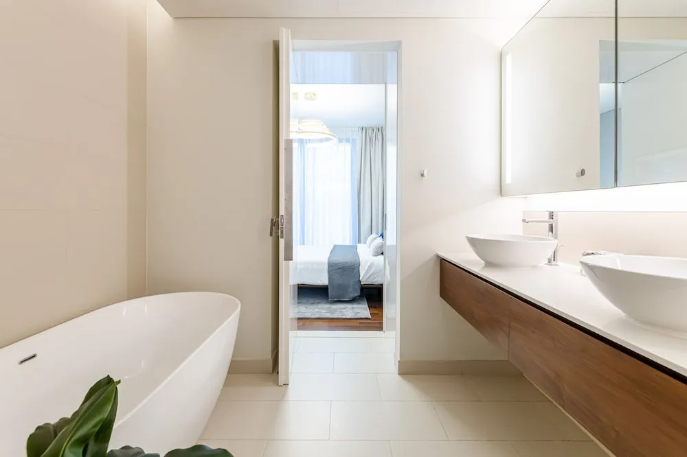 DHH - 2 Beds Opposite To The Pool City Walk B9