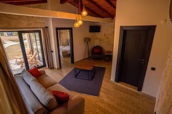 Terra Rossa Stone Houses Otel Kaş