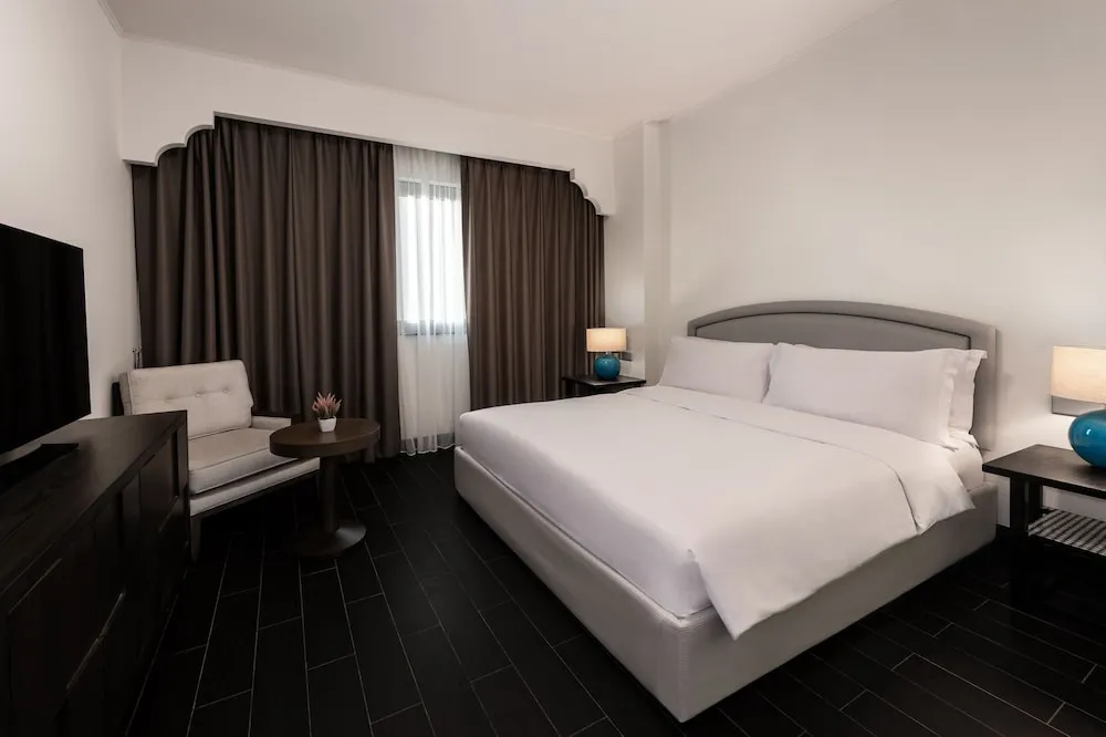 One Bedroom Apartment