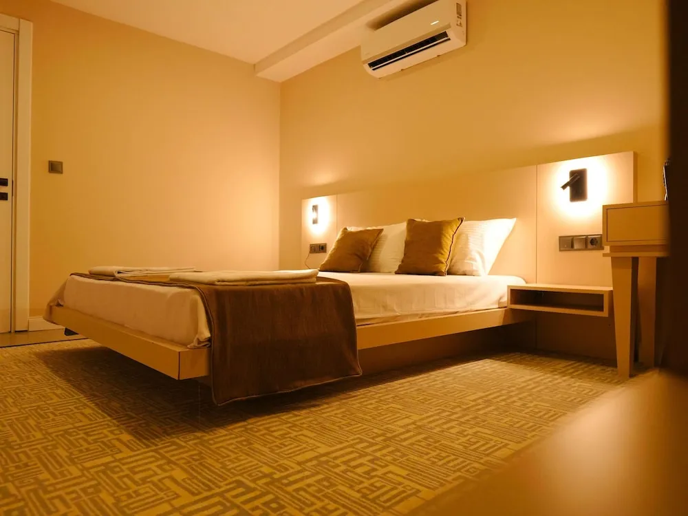 Economic Room without Window