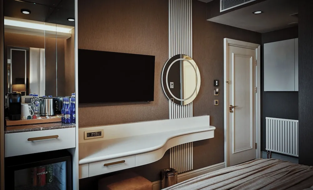 Standard Tek Büyük veya İki Ayrı Yataklı Oda, Sigara İçilmez