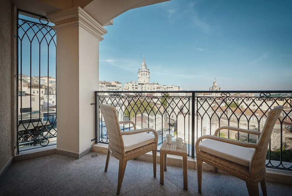Superior Room with Galata View
