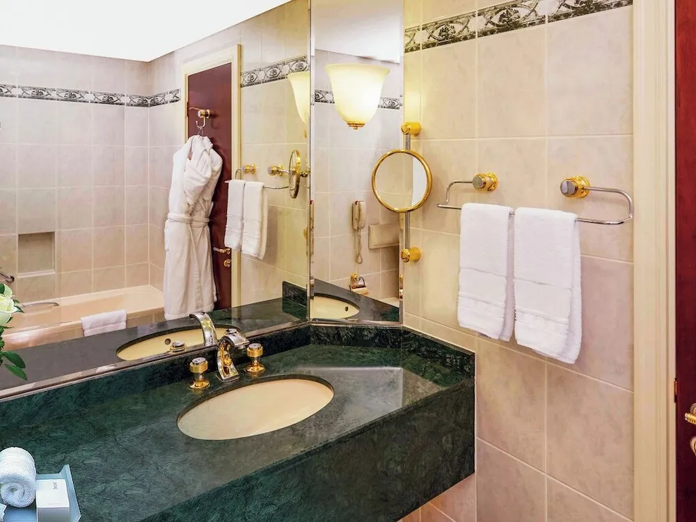 Executive Oda, 1 En Büyük (King) Boy Yatak