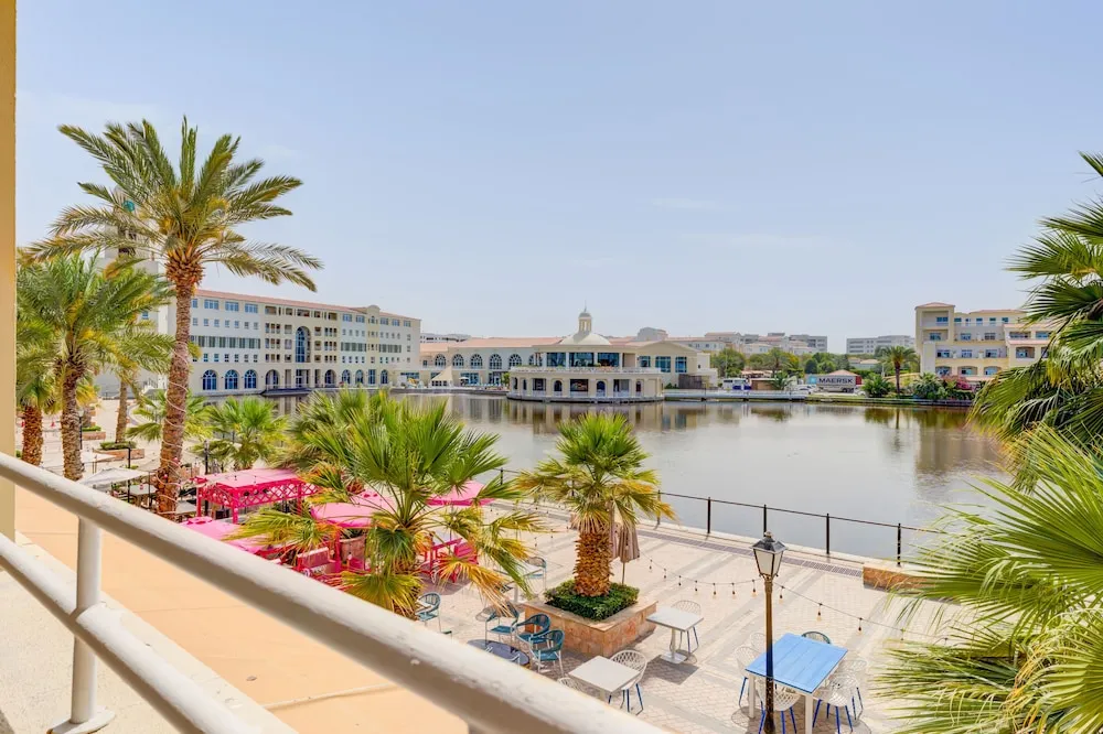 Apart Daire, 2 Yatak Odası, Balkon, Göl Manzaralı