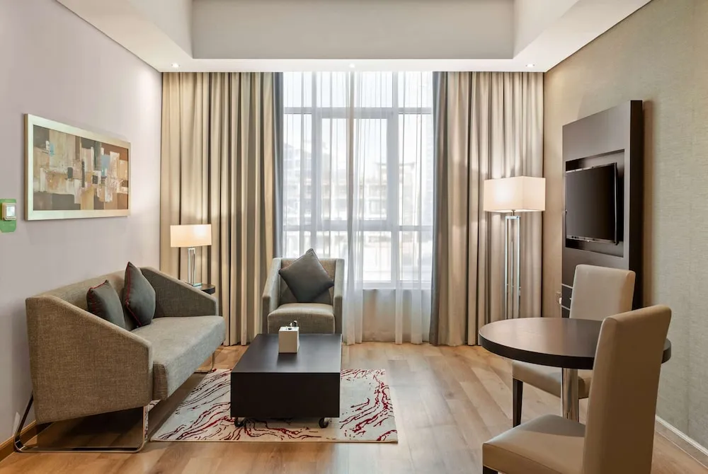 Executive Süit, 1 Büyük (Queen) Boy Yatak, Sigara İçilebilir