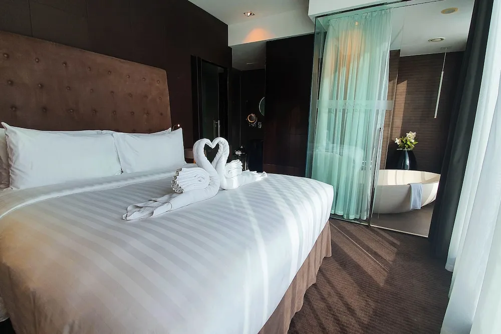 Junior Suite with 1 King Size Bed