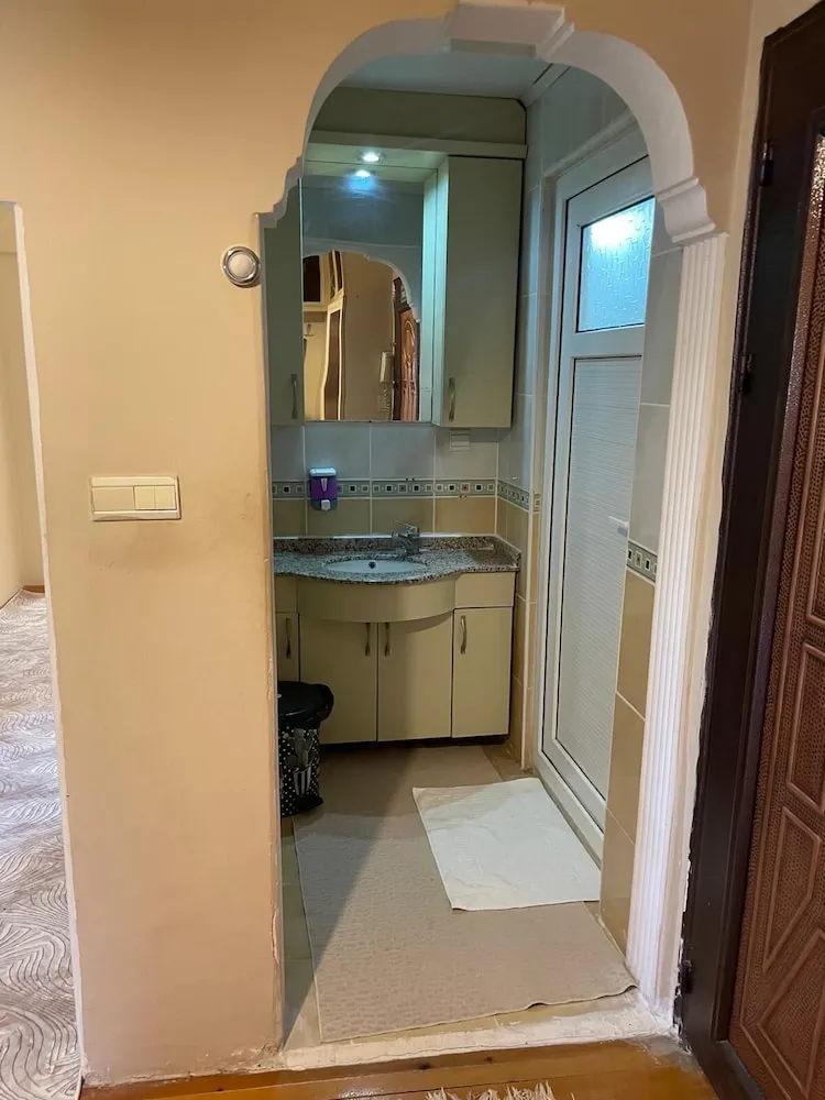 Comfort Apart Daire, Bahçe Manzaralı