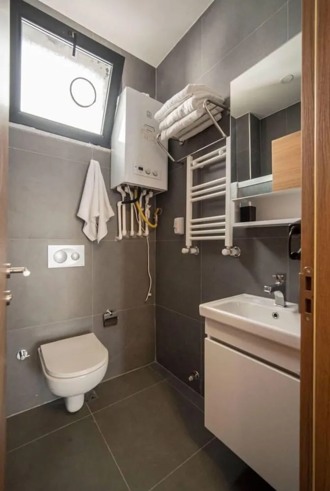 Standard Apart Daire, Şehir Manzaralı