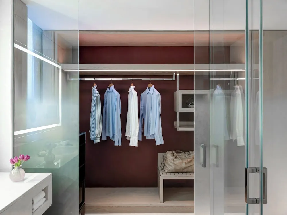 Four Seasons, Oda, 1 En Büyük (King) Boy Yatak