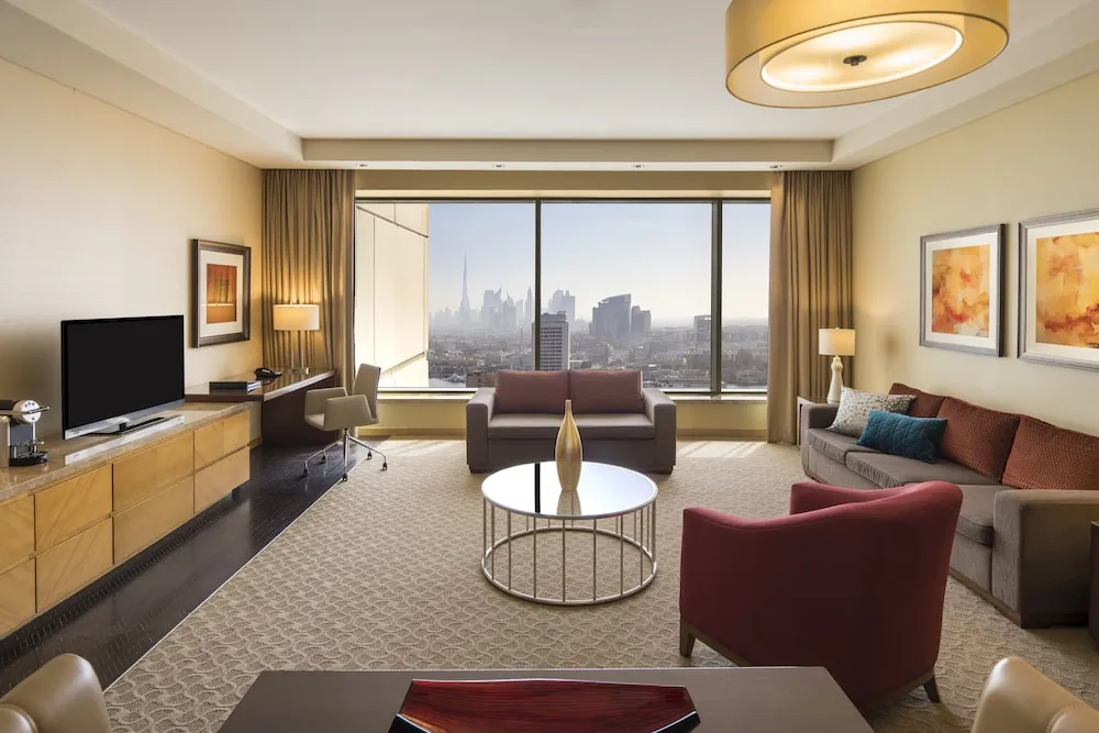 Süit, 1 Çift Kişilik Yatak, Köşe