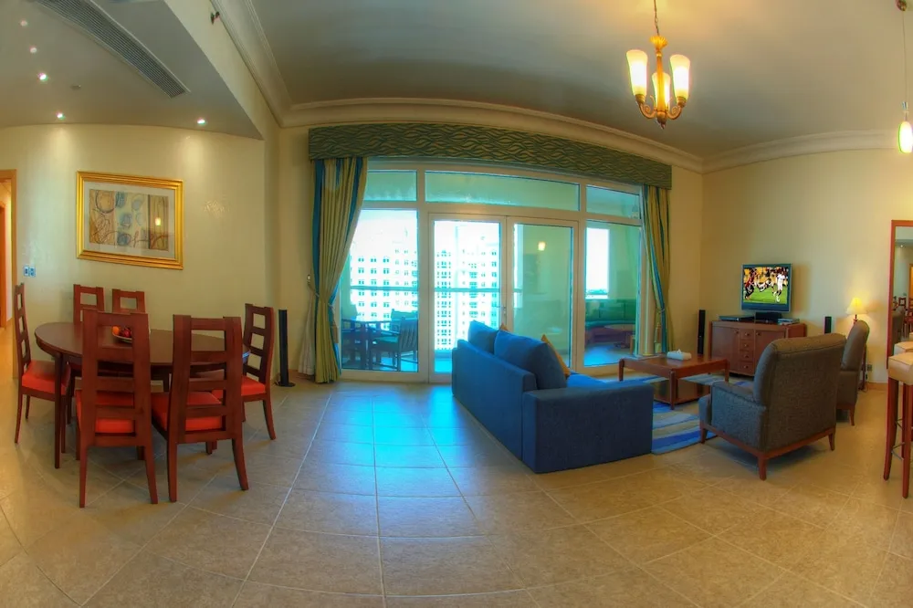 Apartment, 2 Bedrooms, Partial Sea View