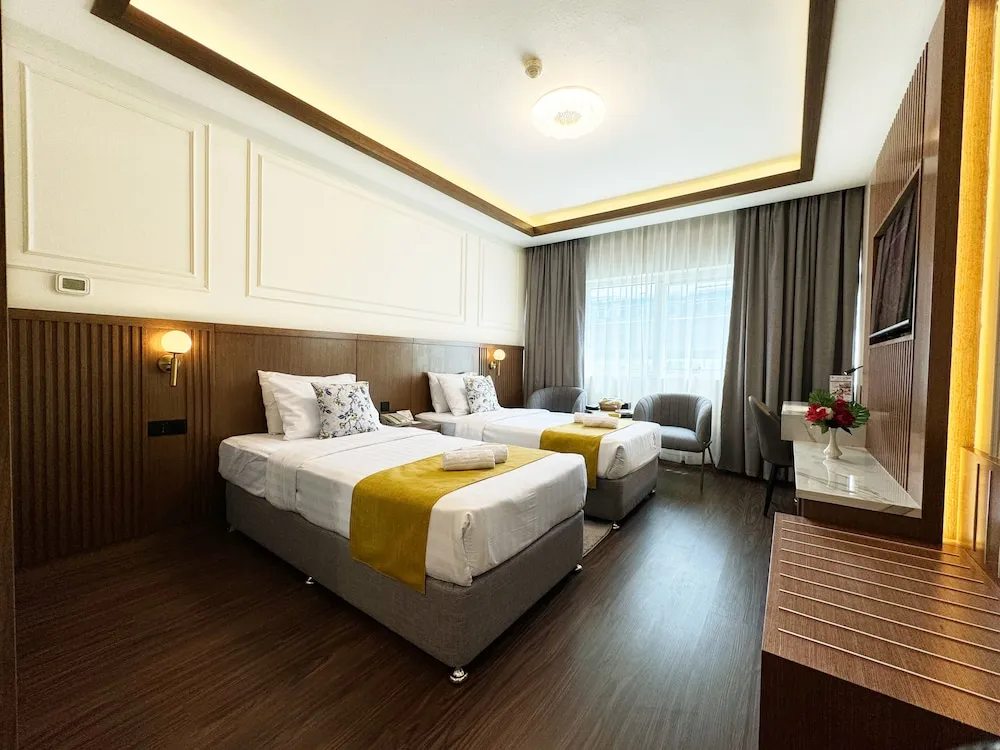 Deluxe Tek Büyük Yataklı Oda