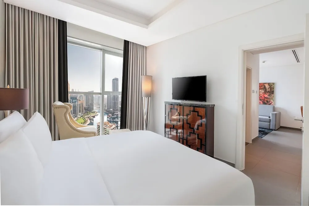 Club One Bedroom Suite