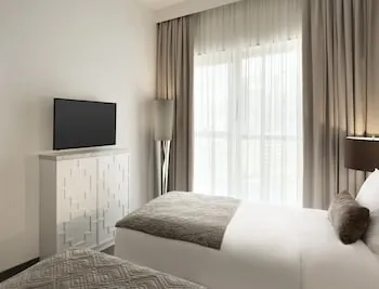 The First Collection Marina Hotel