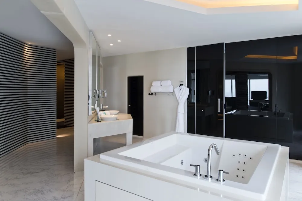 Elite Çatı Katı Süiti (Penthouse), 1 En Büyük (King) Boy Yatak
