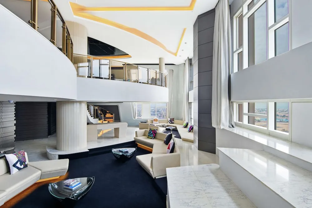Villa, 2 Yatak Odası (Sky, 1 King & 1 Round Bed)