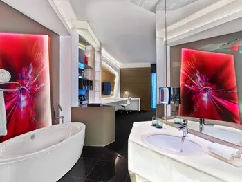 V Hotel Dubai, Curio Collection by Hilton