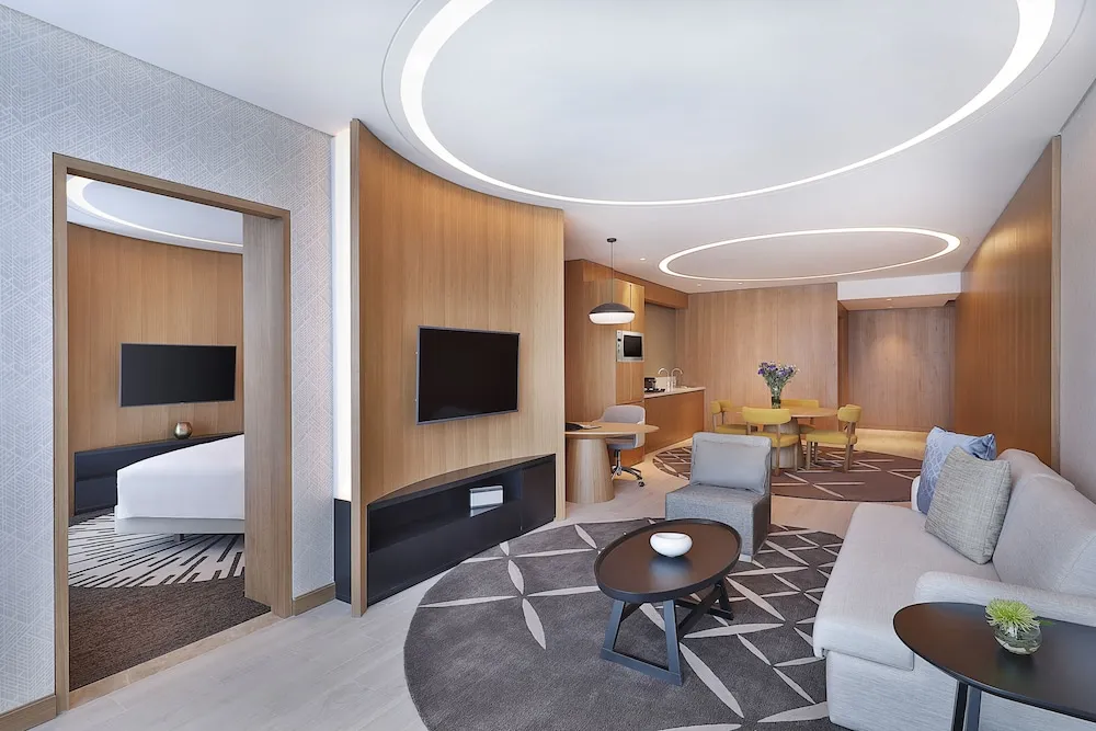 Premium Süit, 1 En Büyük (King) Boy Yatak (Bay Square Suite)