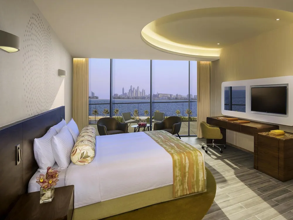 Deluxe Room with Balcony, Palm Sea View