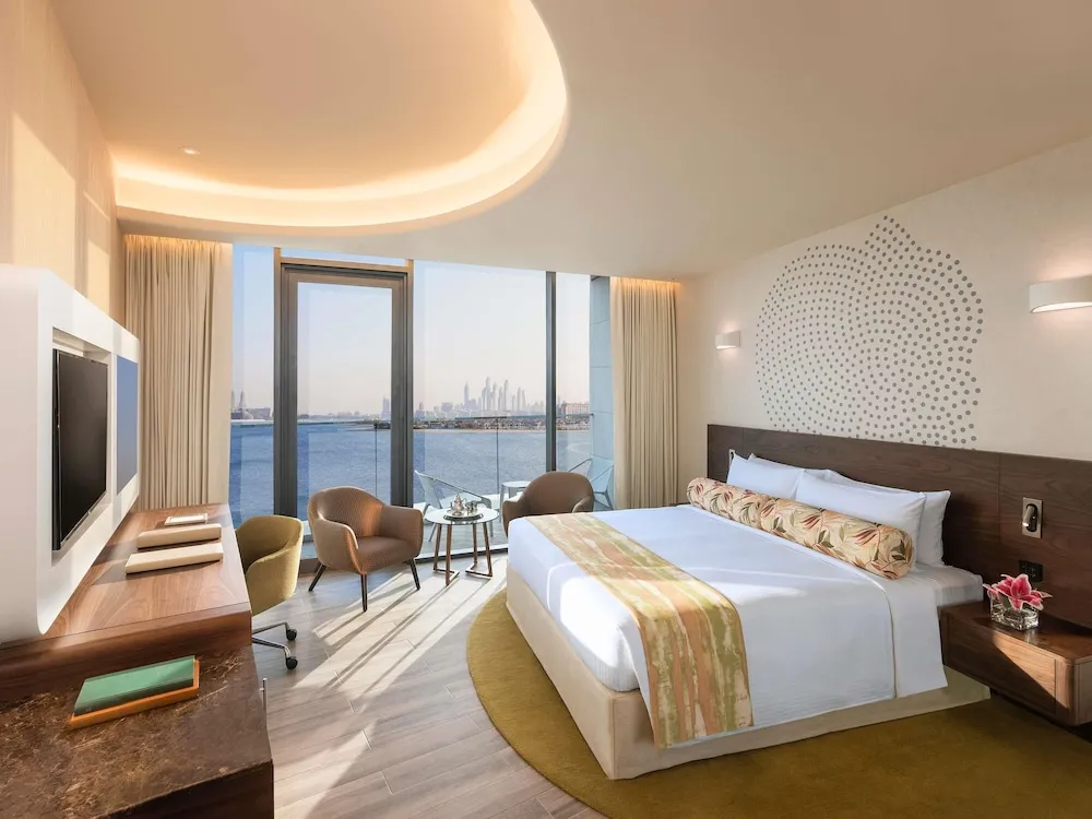 Deluxe Room with Balcony, Palm Sea View