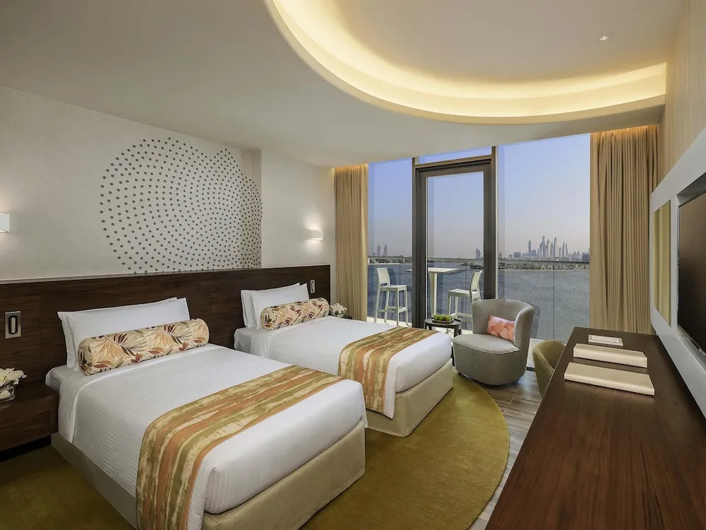 Deluxe Room with Balcony, Palm Sea View