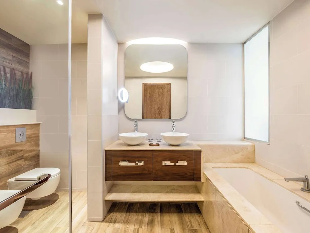 Premium Süit, 1 Yatak Odası, Balkon (Palm Sea View and Club Lounge Access)