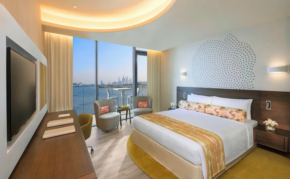 Premium Room with Balcony, Palm Sea View and Club Lounge Access