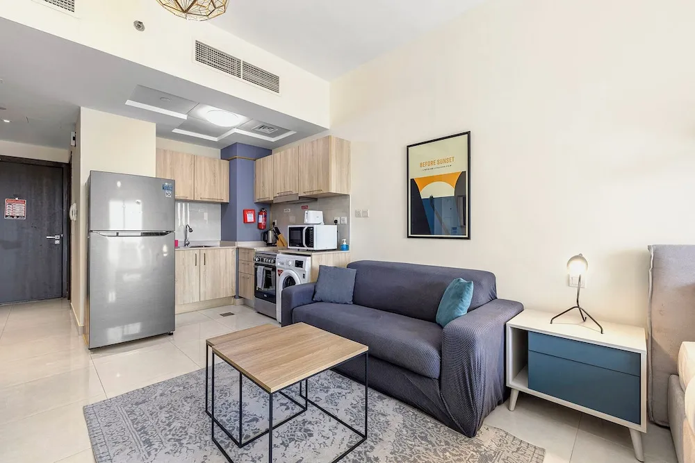 Deluxe Studio with Kitchen and Balcony