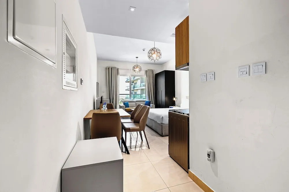 Studio with Kitchen & Balcony