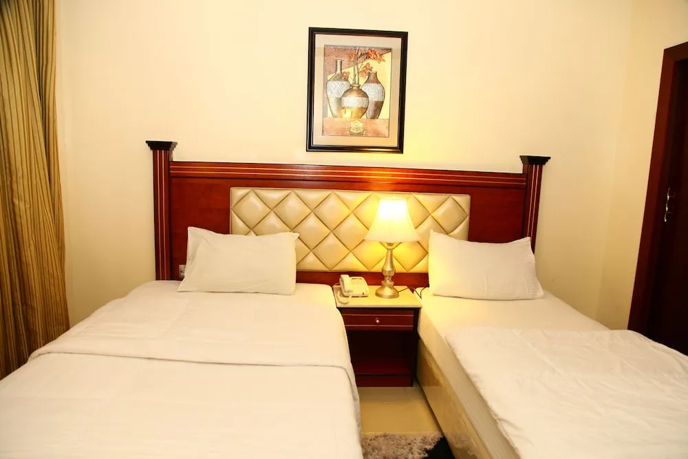 İki Ayrı Yataklı Oda