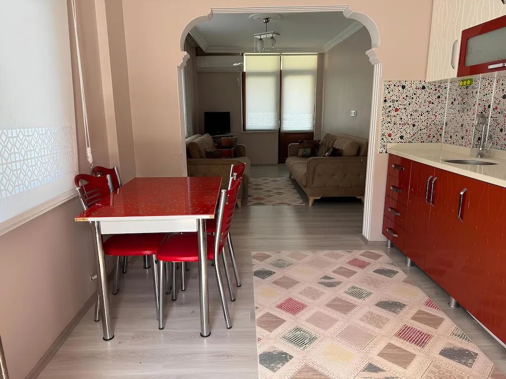 Apart Daire, Balkon, Bahçe Manzaralı