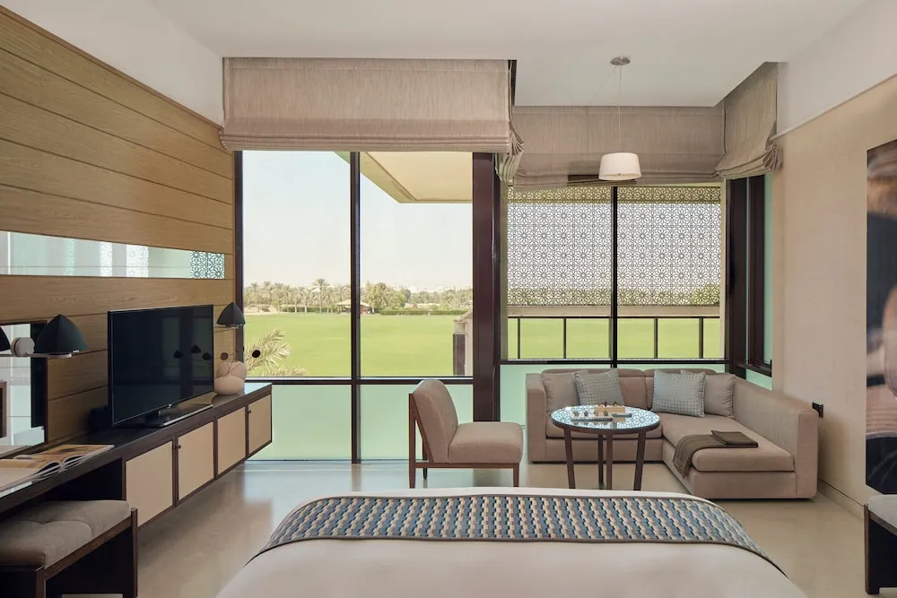 Palm Suite