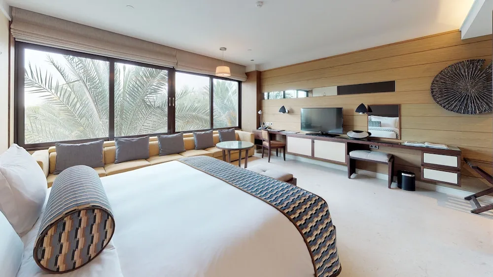 Palm Deluxe Room