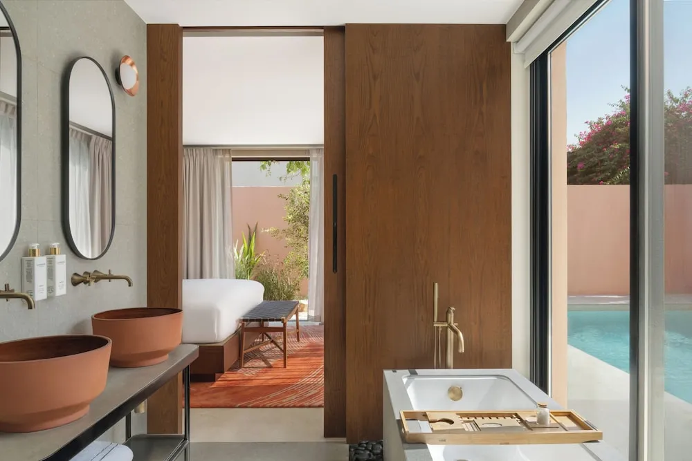 Al Waha Family Villa with Private Pool