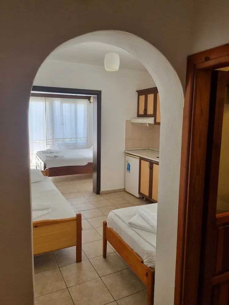 Dört Kişilik Oda, Balkon, Deniz Manzaralı