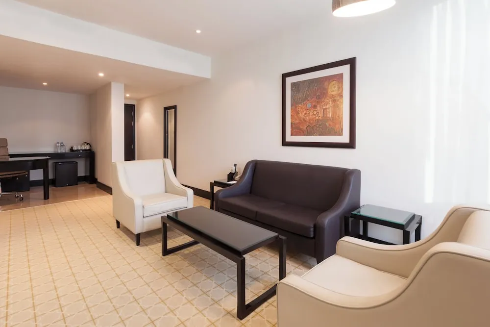 Süit, 1 Yatak Odası, Balkon, Şehir Manzaralı