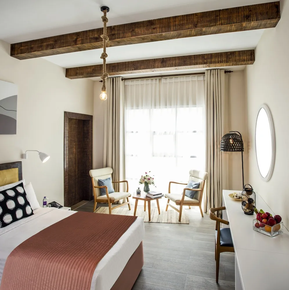 Gallery Tek Büyük Yataklı Oda, 1 Büyük (Queen) Boy Yatak