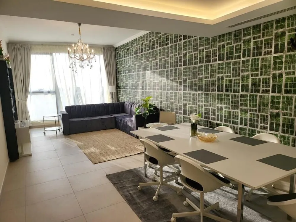 411 Furnished Apartment