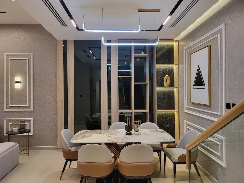 Luxurious 5BHK Duplex Suite