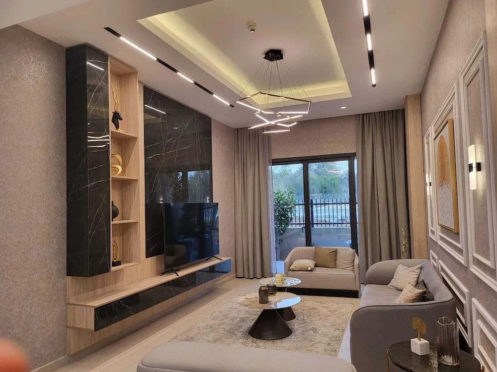 Luxurious 5BHK Duplex Suite