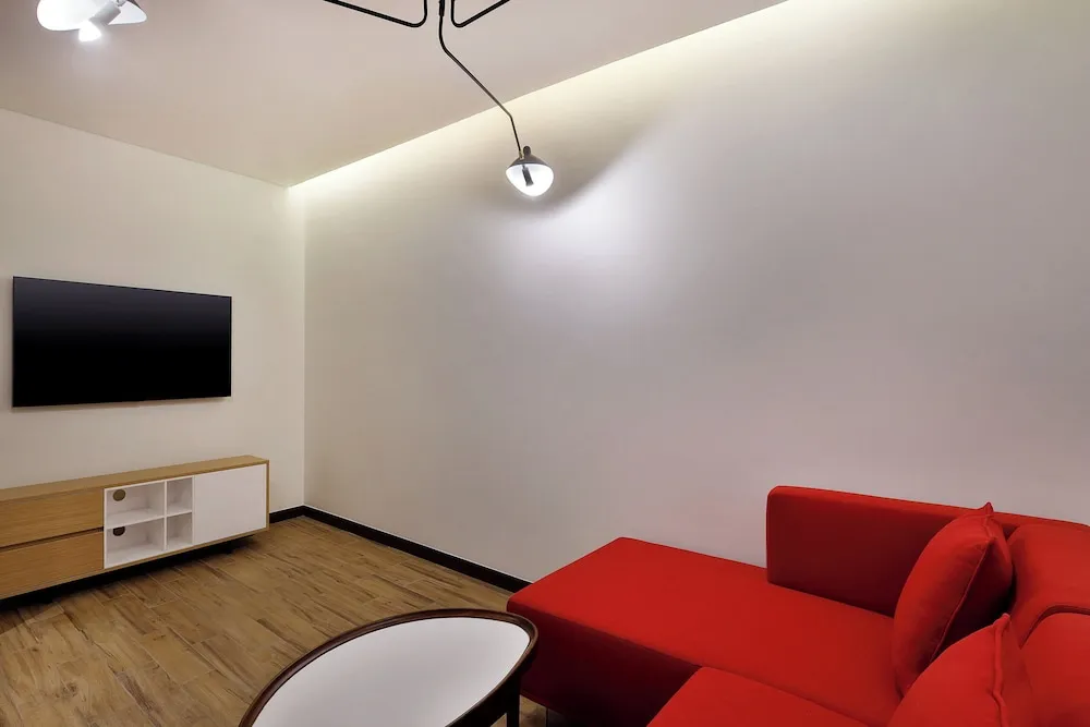 Oda, 1 En Büyük (King) Boy Yatak, Sigara İçilmez