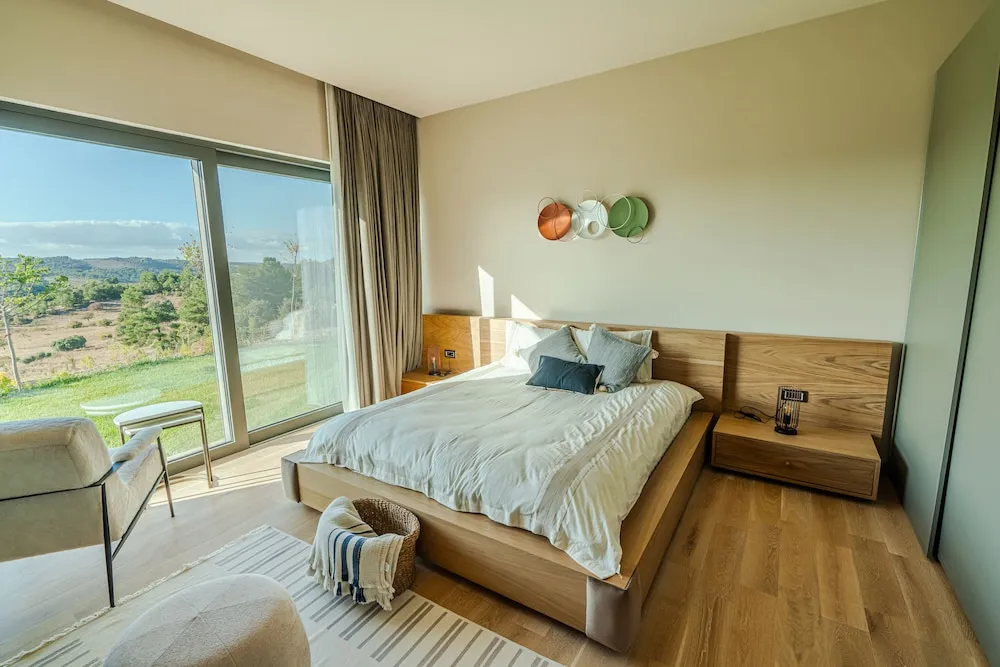 Grand Süit, 2 Yatak Odası, Şömine, Bahçe Manzaralı