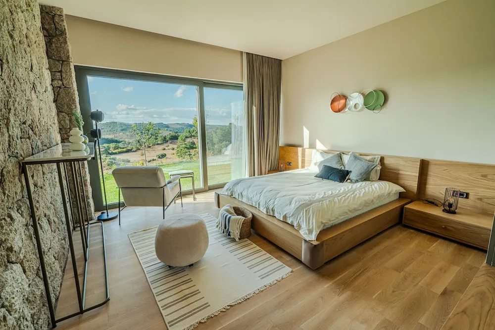 Grand Süit, 2 Yatak Odası, Şömine, Bahçe Manzaralı
