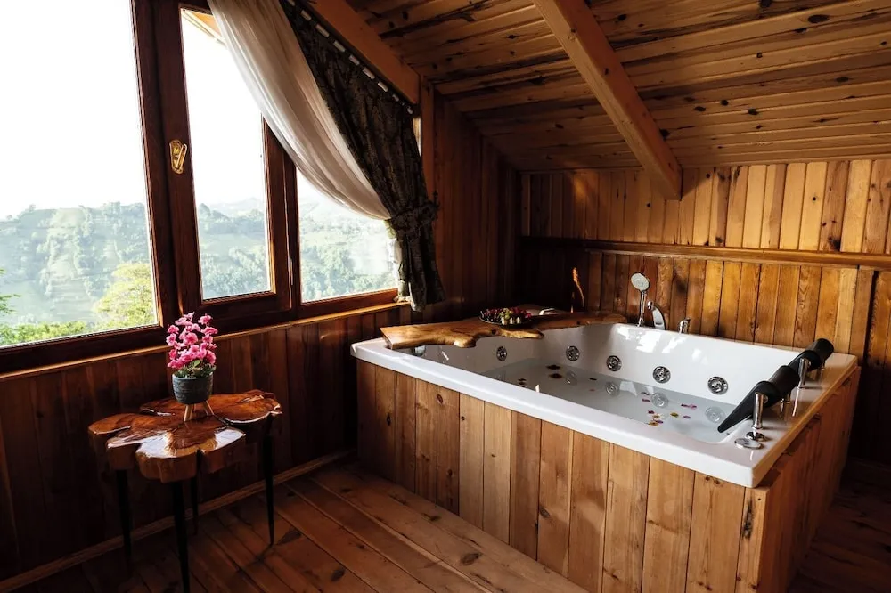 Classic Villa, Dağ Manzaralı